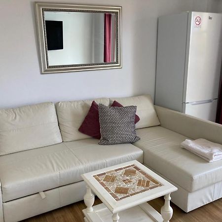 Vista Marina Apartment เบนัลมาเดนา ภายนอก รูปภาพ