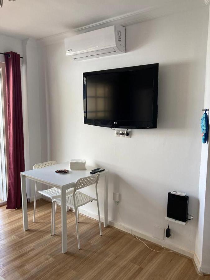 Vista Marina Apartment เบนัลมาเดนา ภายนอก รูปภาพ