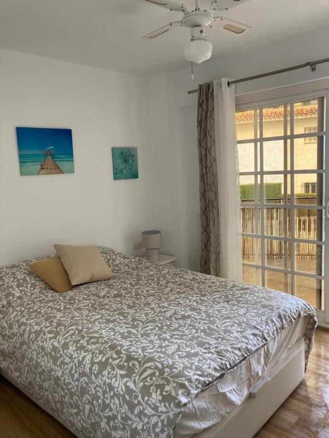 Vista Marina Apartment เบนัลมาเดนา ภายนอก รูปภาพ